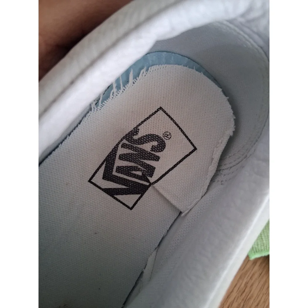Vans Old Skool Leather Mens‎ size 7/ Women's 8.5 Skateboard Alternative Sneakers
